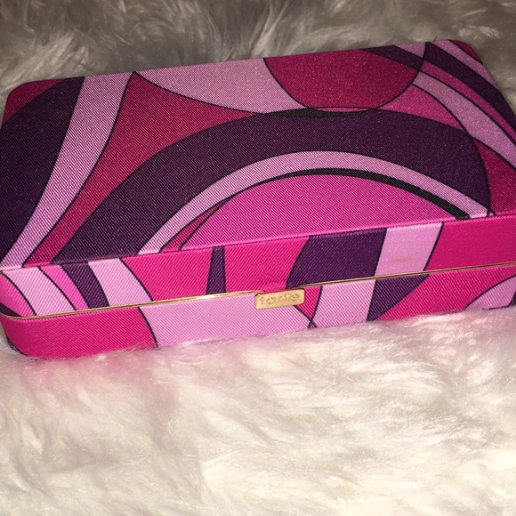 NEW TARTE MAKE UP BAG W SURPRISE TARTE products - Picture 3 of 3